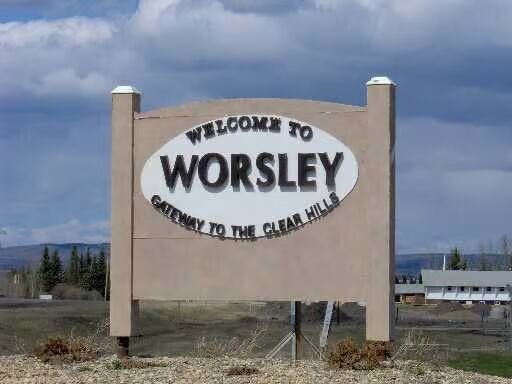worsley-welcome-sign_converted.d98dc83309.jpg